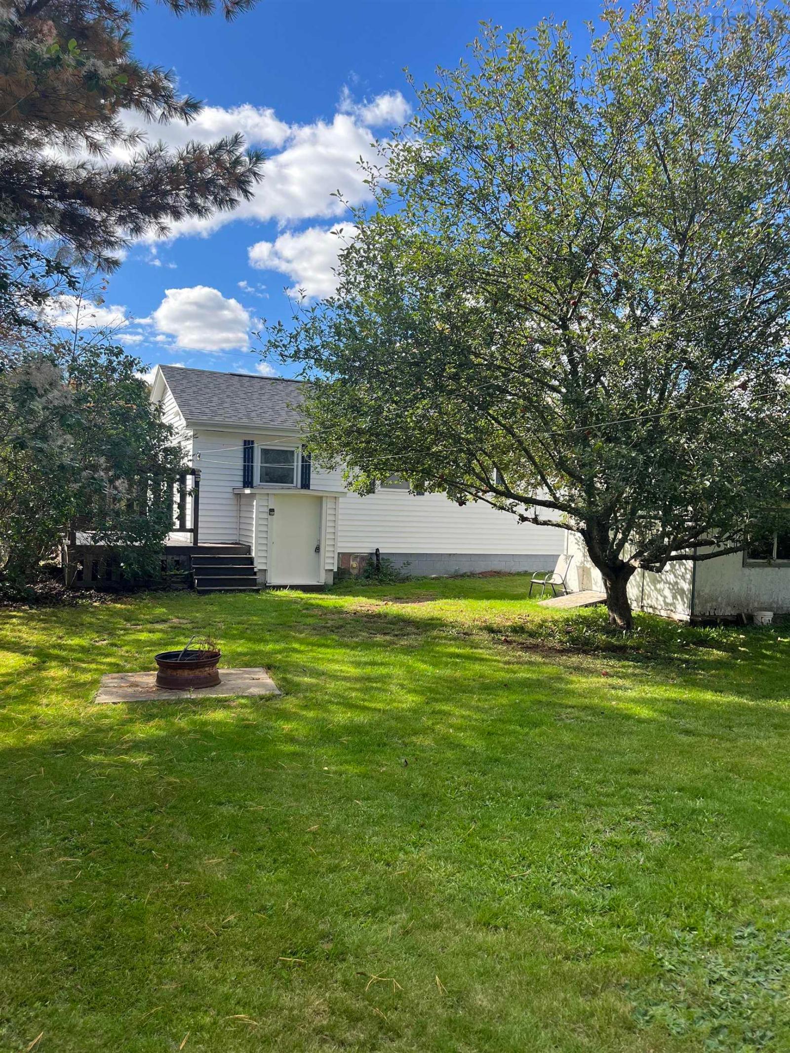 55 Orchard Drive, New Minas NS, yard and gardens, photo 41